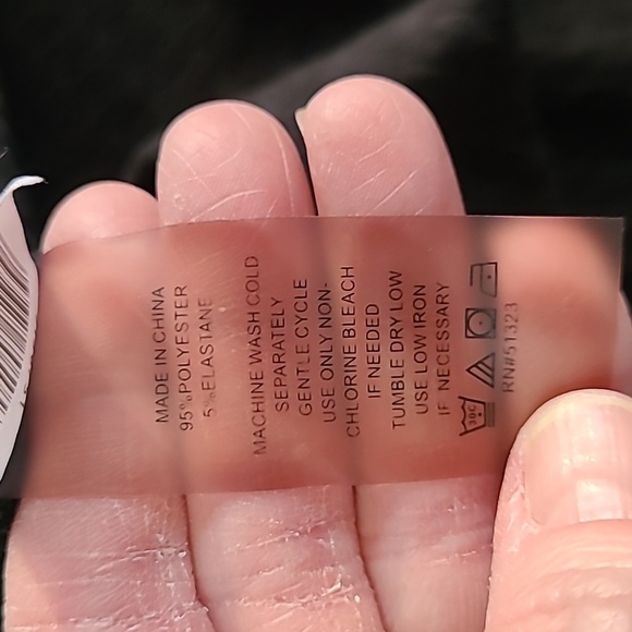 Vince Camuto women's black textured sleeveless dress size Medium - Picture 8 of 8